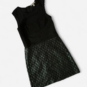 Banana‎ Republic Petite Black Dress Sleeveless Textured Bottom